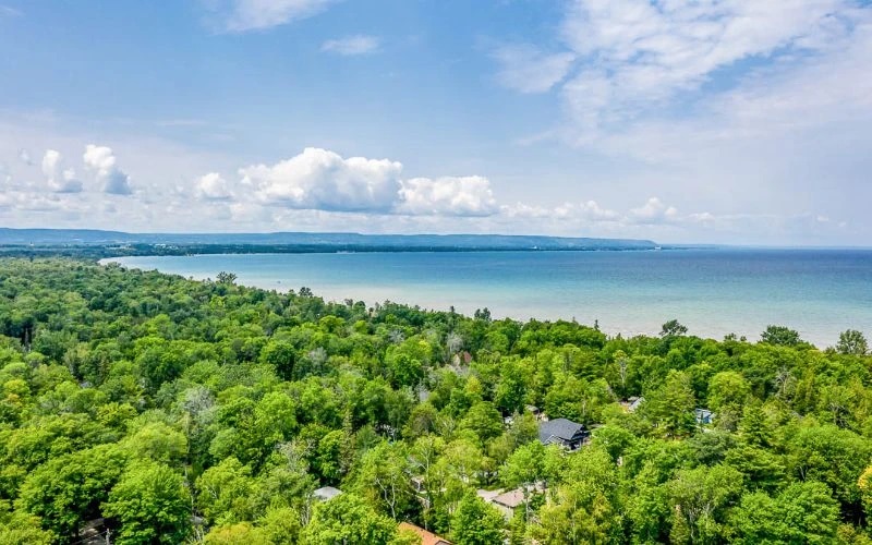 Breathtaking Location Section